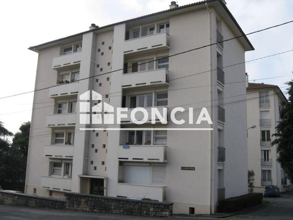 Location Appartement 4 pièces 68.04 m² - 18 A 24 RUE DU CLOS DE LA ROCHE Poitiers 86000