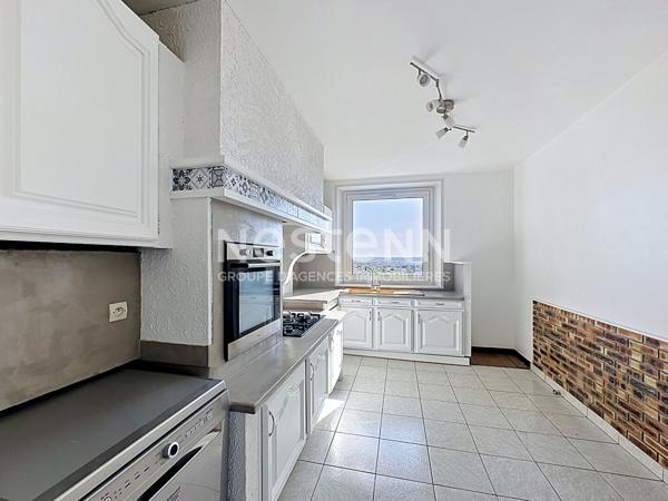 A LOUER Appartement T4 non meublé Secteur Saint Pierre - 86m2