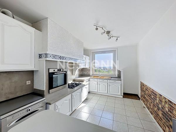A LOUER Appartement T4 non meublé Secteur Saint Pierre - 86m2