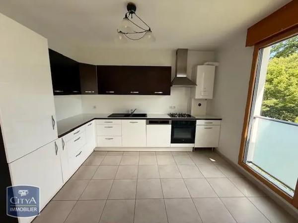 Appartement à louer 4 pièces 100.82m² Prévessin-Moëns (01280)