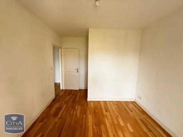 Appartement à louer 4 pièces 100.82m² Prévessin-Moëns (01280)