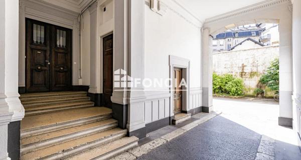 À vendre Appartement 7 pièces 166 m² - Grenoble 38000