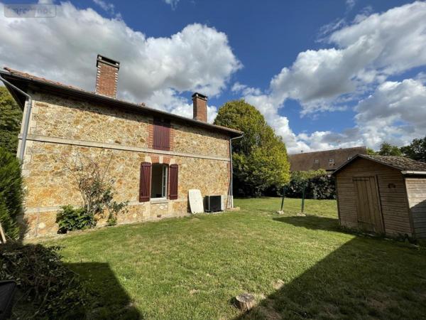 Maison à louer à Courtisols dans la Marne (51460), ref : 51084-L652