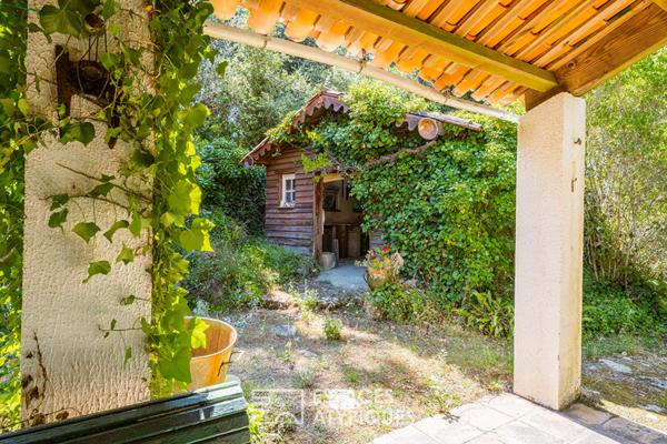 À deux pas de l’océan, un havre de quiétude au cachet d’antan