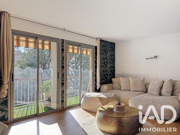 Location appartement 3 pièces 71,34 m² Nice
