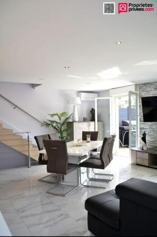 À vendre  - Maison contemporaine avec piscine à Vidauban -