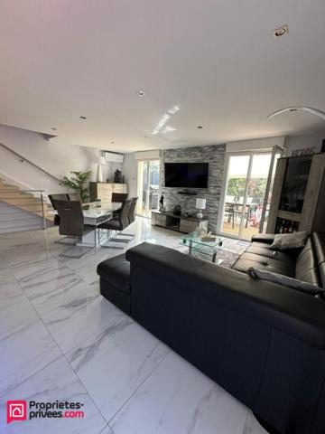 À vendre  - Maison contemporaine avec piscine à Vidauban -