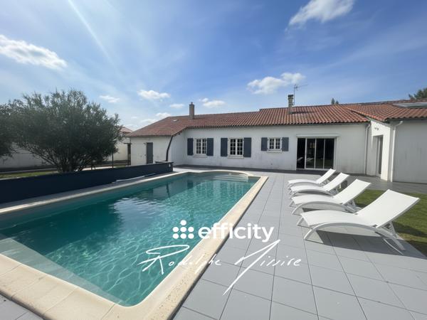 Maison 8 pièces - 220 m²