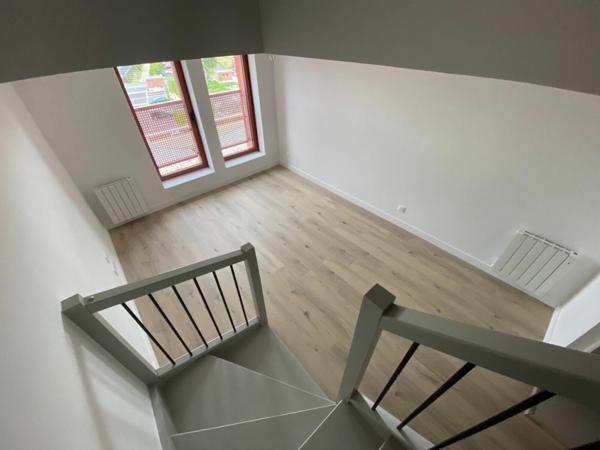 Appartement à louer    2 pièces •    Armentières