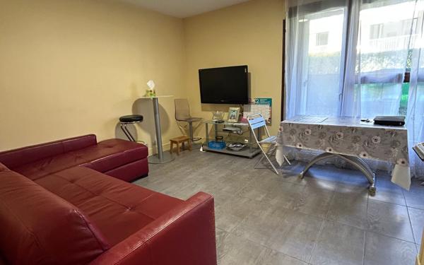Appartement à vendre    2 pièces • 27,49 m2 Livry-Gargan