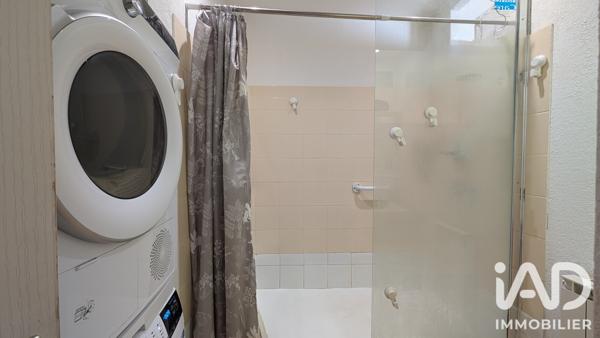 Appartement à vendre 4 pièces 81 m² Saint-Saturnin-lès-Avignon