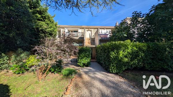Appartement à vendre 4 pièces 81 m² Saint-Saturnin-lès-Avignon