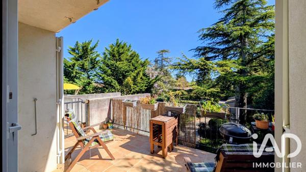 Appartement à vendre 4 pièces 81 m² Saint-Saturnin-lès-Avignon