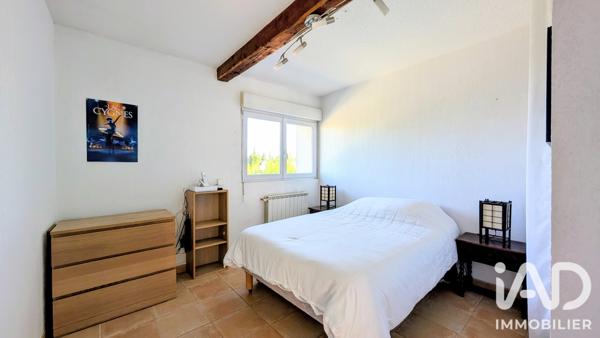 Appartement à vendre 4 pièces 81 m² Saint-Saturnin-lès-Avignon