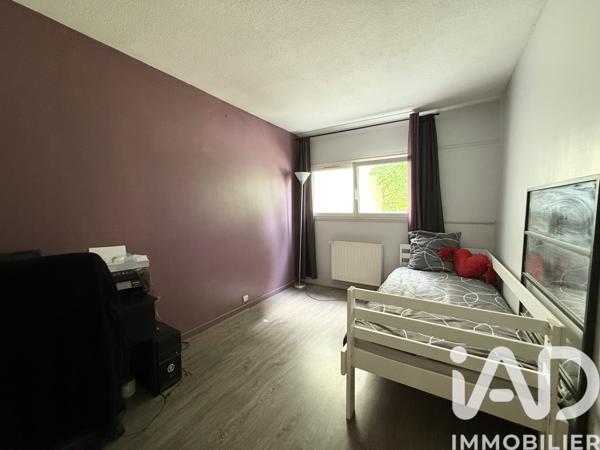 Appartement à vendre 4 pièces 90 m² Vaux-le-Pénil