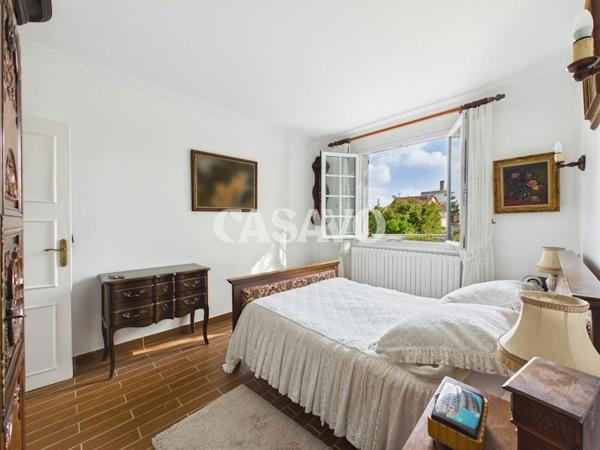 Vente Maison 7 pièces de 136m² - 95100 Argenteuil