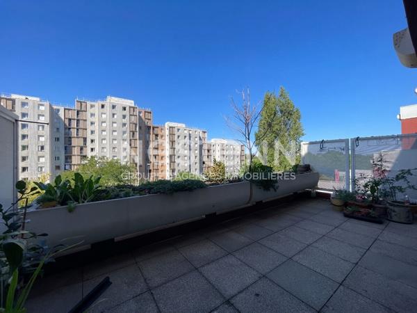 TALENCE GRAND T3 DE 78m2 AVEC TERRASSE ET PARKING