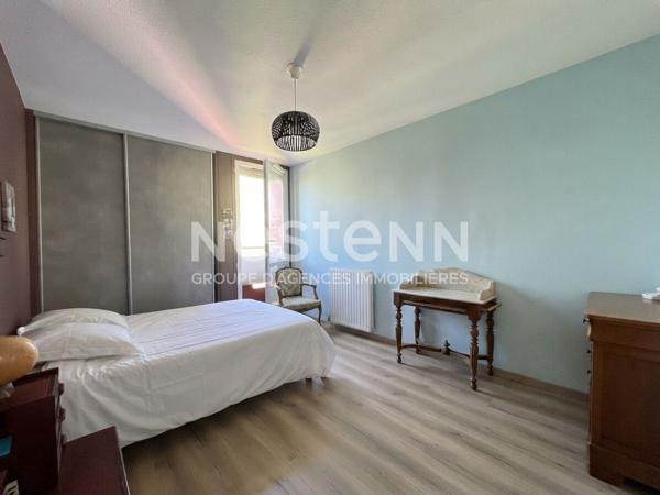 TALENCE GRAND T3 DE 78m2 AVEC TERRASSE ET PARKING
