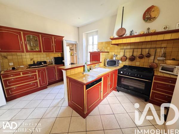 Maison à vendre 6 pièces 223 m² Séméac