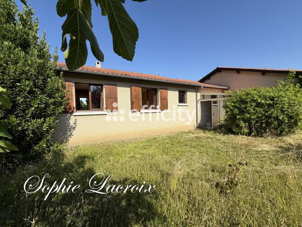 Maison
         4 pièces
        - 88 m² Exclusivité 180 000 € *