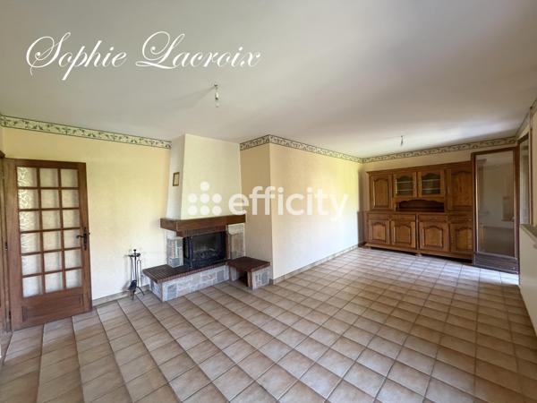 Maison
         4 pièces
        - 88 m² Exclusivité 180 000 € *