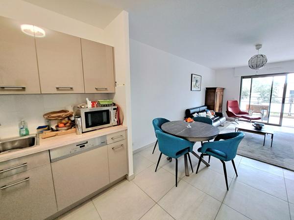 Magnifique appartement 2 pieces 55 m2, secteur Valescure