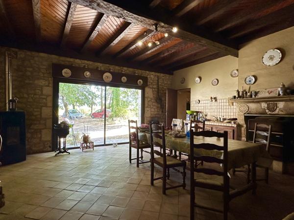Maison à vendre à Saint-Laurent-des-Vignes (24100) - Dordogne