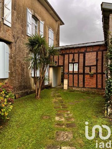 Duplex 3 pièces de 65 m² à Bayonne (64100)