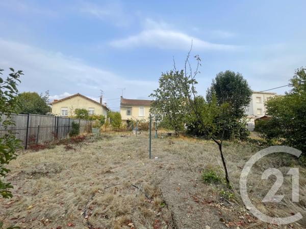 Maison à vendre  5 pièces - 80,72 m 2   ANGOULEME  - 16