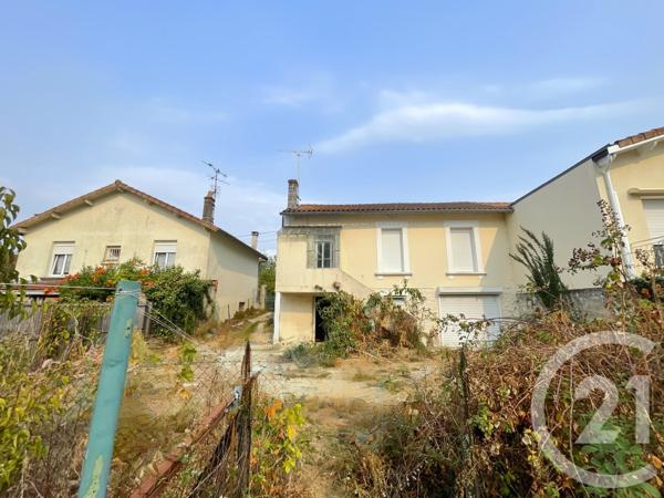 Maison à vendre  5 pièces - 80,72 m 2   ANGOULEME  - 16