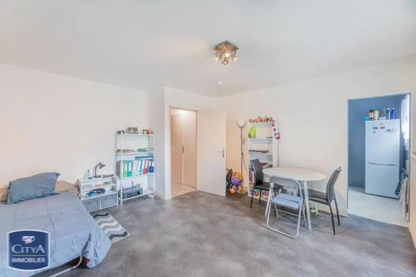 Appartement à louer 1 pièce 28.49m²