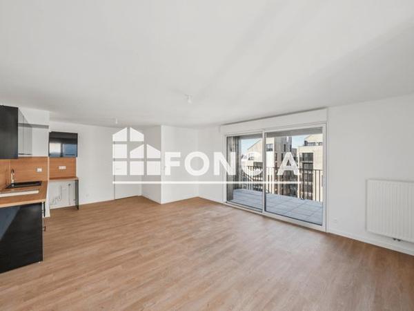 Location Appartement 3 pièces 70.9 m² - 194 / 196 RUE DES QUEYRIES Bordeaux 33100