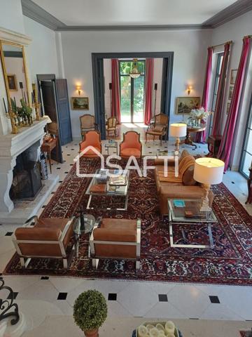 Angoulême sud - maison d'architecte de 335m2, pièces de réception, 6 chambres, piscine, jardin arboré 5200 m2