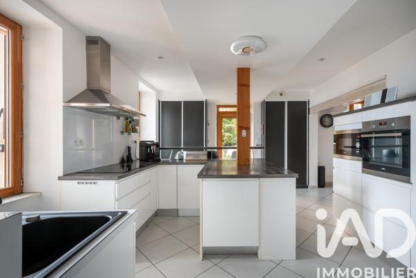 Maison à vendre 7 pièces 160 m² Rovon