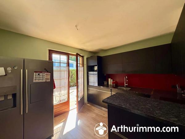 Location                                                      Maison
                        
                     5 pièces                      117 m2                     à Hérimoncourt