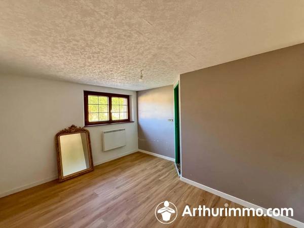 Location                                                      Maison
                        
                     5 pièces                      117 m2                     à Hérimoncourt