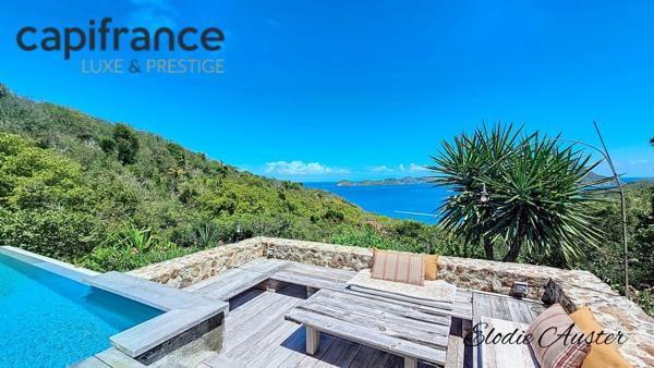 Propriété d'exception face à la baie des Saintes TERRE DE BAS (971)