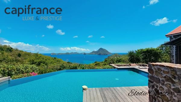 Propriété d'exception face à la baie des Saintes TERRE DE BAS (971)