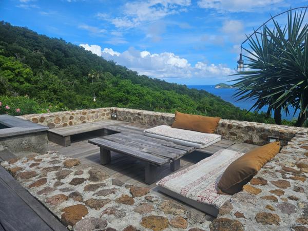 Propriété d'exception face à la baie des Saintes TERRE DE BAS (971)