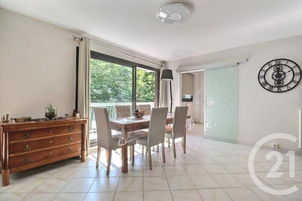 Appartement à vendre  4 pièces - 80 m2 TREMBLAY EN FRANCE - 93