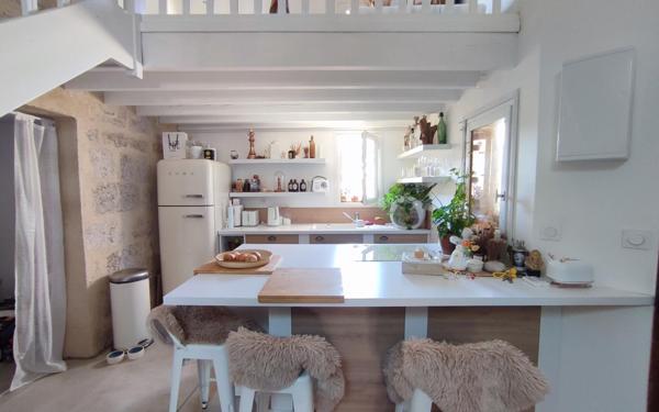 Appartement à vendre    4 pièces • 104 m2 Pézenas