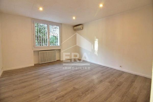 MARSEILLE 12ème arrdt. BEAUMONT VILLAGE. Maison de 185 m² sur 600 m² de terrain.