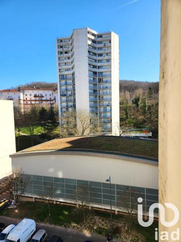 Appartement 1 pièce de 32 m² à Chaville (92370)