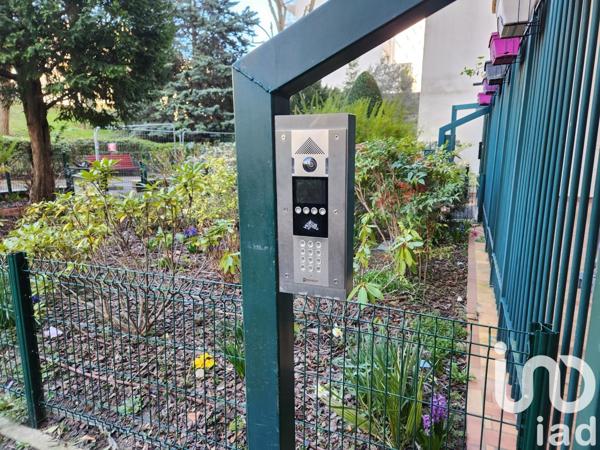 Appartement 1 pièce de 32 m² à Chaville (92370)