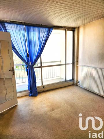 Appartement 1 pièce de 32 m² à Chaville (92370)