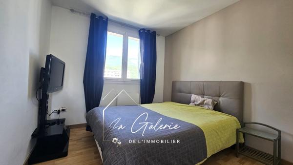 T3 LUMINEUX AVEC VUE IMPRENABLE SUR LES MASSIFSA SEYSSINET