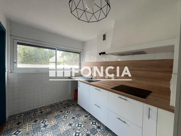 Location Appartement 2 pièces 43.4 m² - 23 AVENUE CARSALADE DU PONT Perpignan 66000