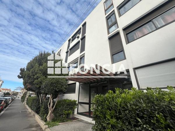 Location Appartement 2 pièces 43.4 m² - 23 AVENUE CARSALADE DU PONT Perpignan 66000