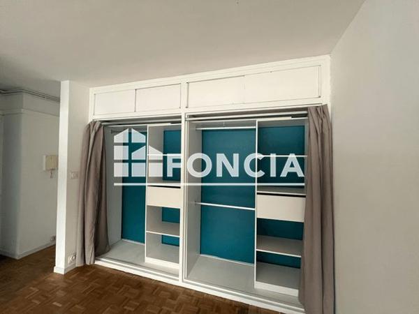 Location Appartement 2 pièces 43.4 m² - 23 AVENUE CARSALADE DU PONT Perpignan 66000