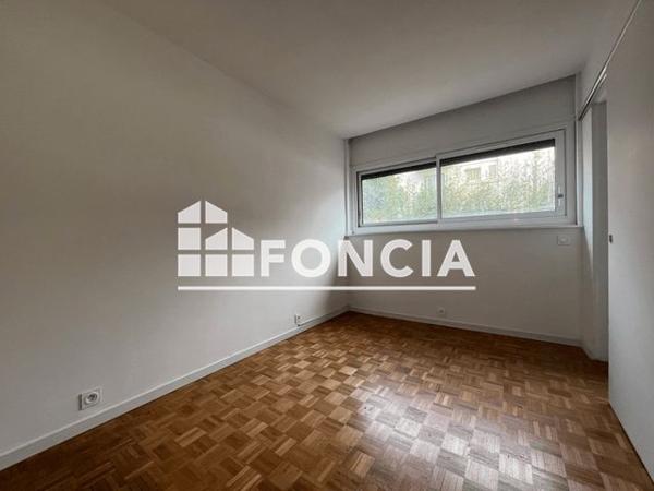 Location Appartement 2 pièces 43.4 m² - 23 AVENUE CARSALADE DU PONT Perpignan 66000